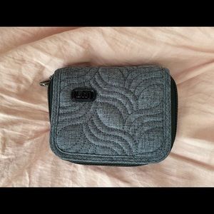 Small zip around accordion wallet